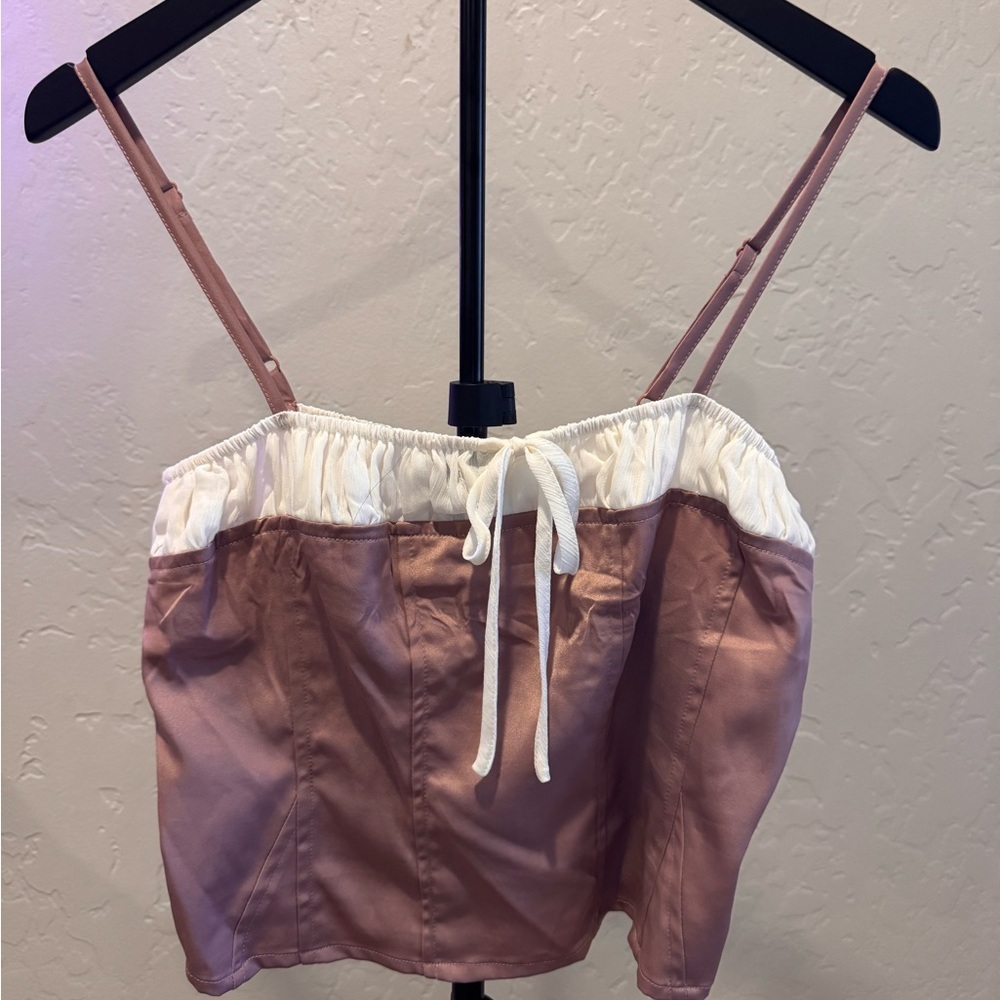 Chic Mauve and Ivory Women's Crop Top with Front Tie